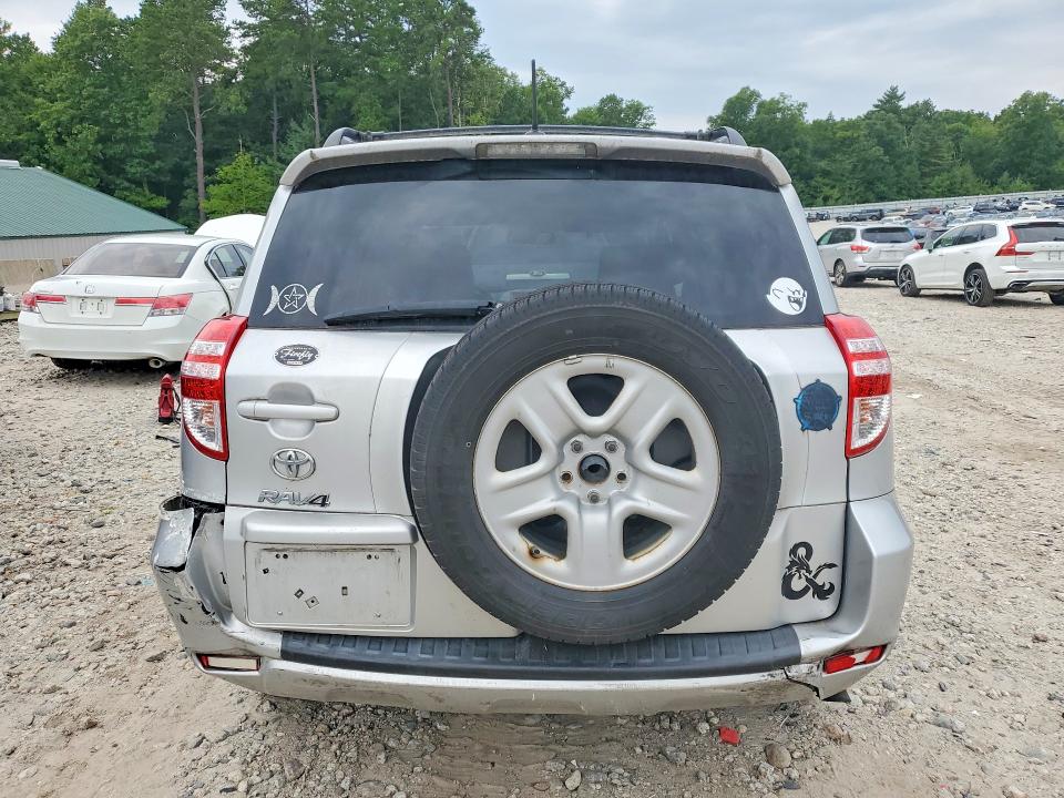 Photo 6 from auction – 2011 TOYOTA RAV4 with VIN 2T3ZF4DV5BW074242