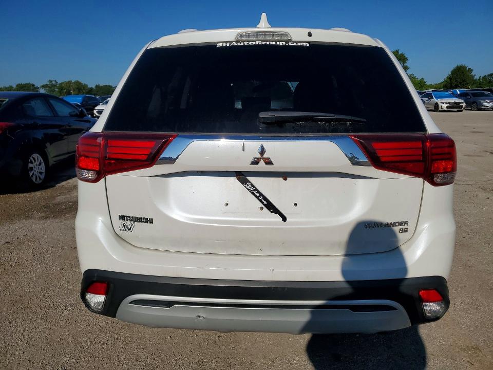 Photo 6 from auction – 2019 MITSUBISHI OUTLANDER with VIN JA4AD3A35KZ003987