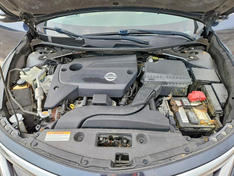 Снимка 11 от търг – 2015 NISSAN ALTIMA с VIN 1N4AL3AP5FC582537