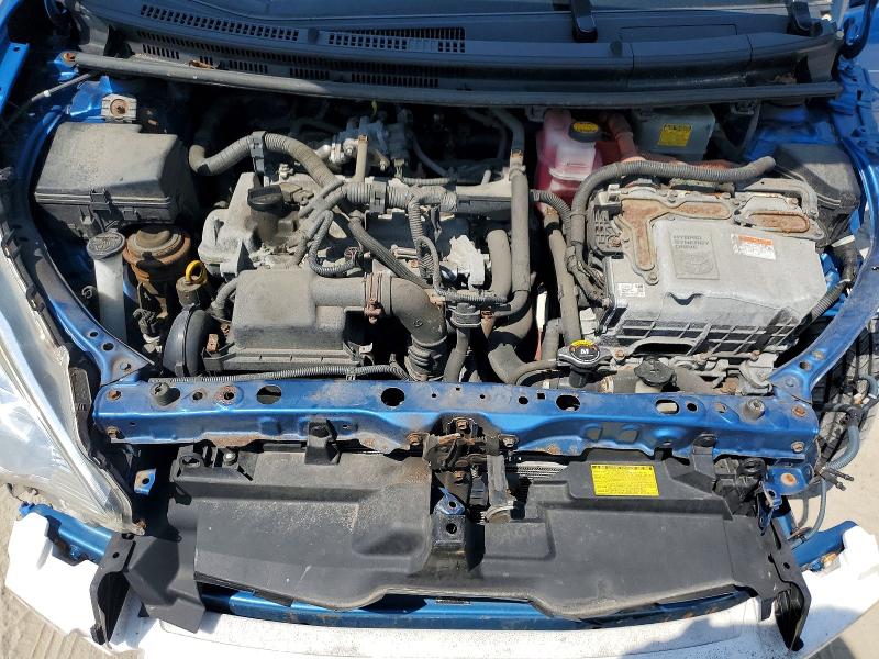 Photo 11 from auction – 2014 TOYOTA PRIUS C with VIN JTDKDTB31E1083879