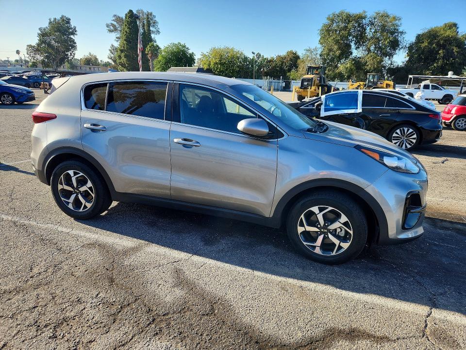 Photo 4 from auction – 2020 KIA SPORTAGE with VIN KNDPM3AC0L7724313