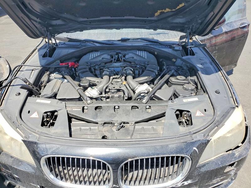Photo 11 from auction – 2009 BMW 750 with VIN WBAKA83529CY33786
