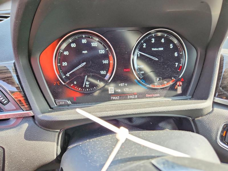 Photo 9 from auction – 2018 BMW X1 with VIN WBXHU7C30J5L06211