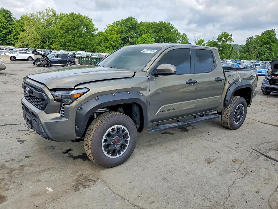 TOYOTA TACOMA 2025 with VIN 3TMLB5JN0SM180238 - Photo from auction