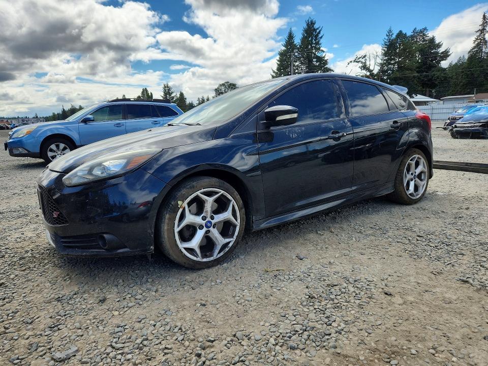 FORD FOCUS 2013 с VIN 1FADP3L96DL165666 - Снимка от търг