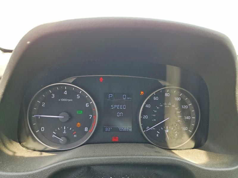 Photo 9 from auction – 2017 HYUNDAI ELANTRA with VIN 5NPD84LF1HH171663