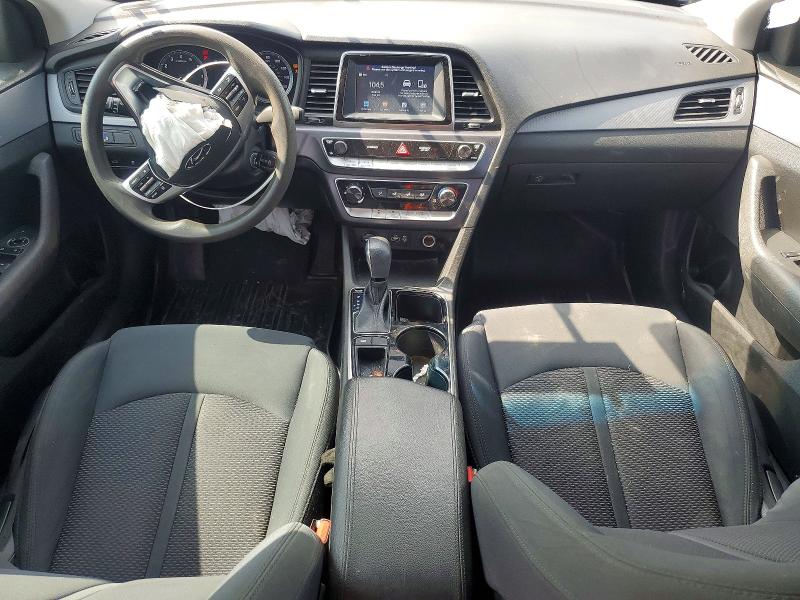 Photo 8 from auction – 2019 HYUNDAI SONATA with VIN 5NPE24AF1KH762446