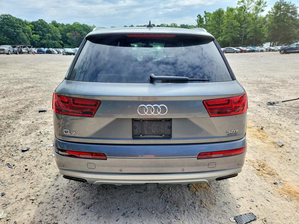 Photo 6 from auction – 2017 AUDI Q7 with VIN WA1LAAF79HD012179