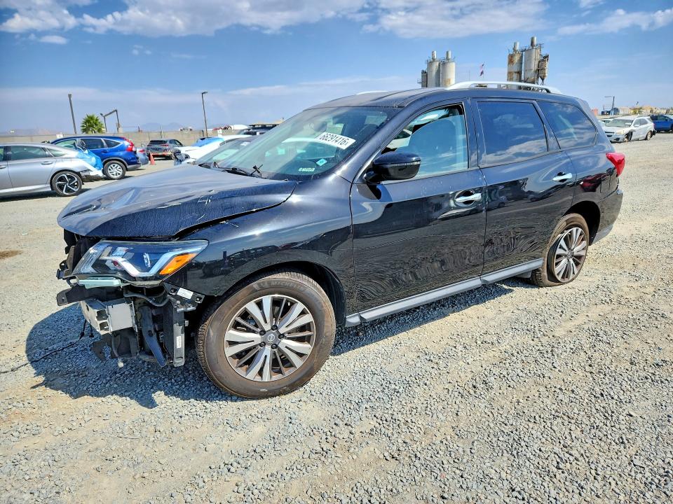 NISSAN PATHFINDER 2018 with VIN 5N1DR2MN8JC604612 - Photo from auction