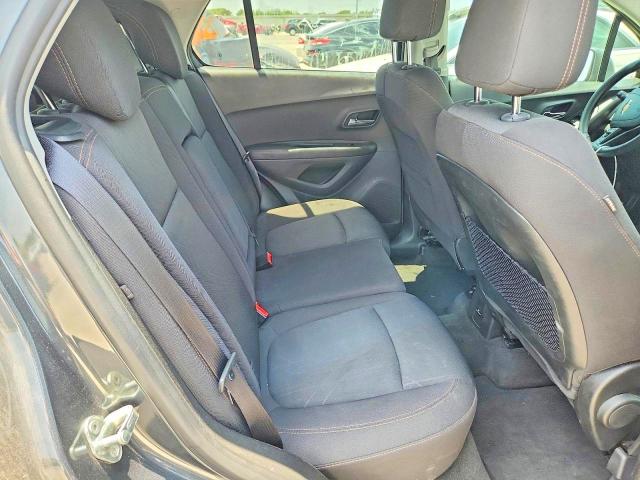 Photo 11 from auction – 2018 CHEVROLET TRAX with VIN 3GNCJLSB7JL189865