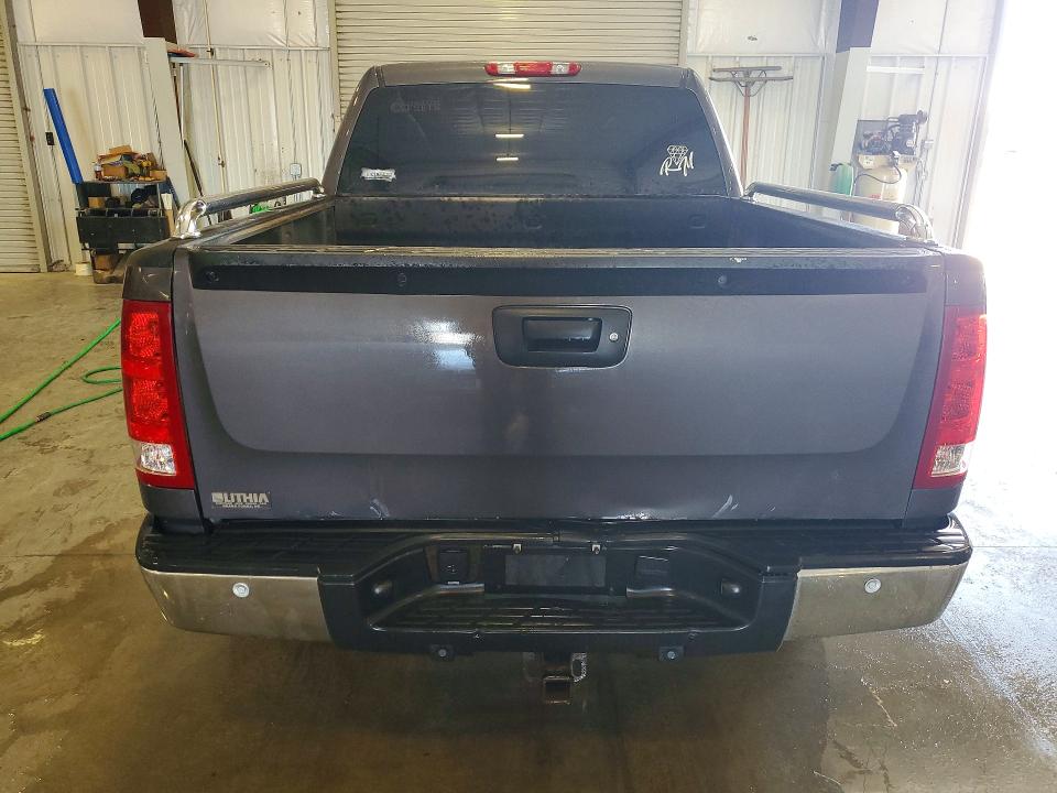 Photo 6 from auction – 2010 GMC SIERRA with VIN 3GTRKWE38AG230826