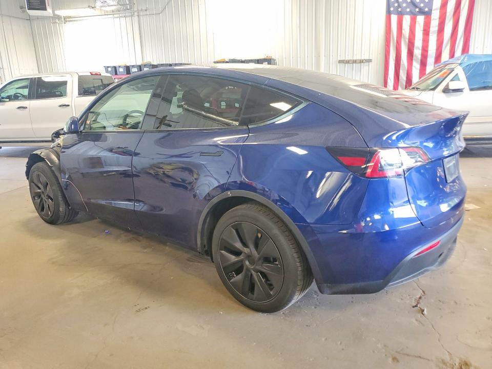 Снимка 2 от търг – 2025 TESLA MODEL Y с VIN 7SAYGAEE1SF292922