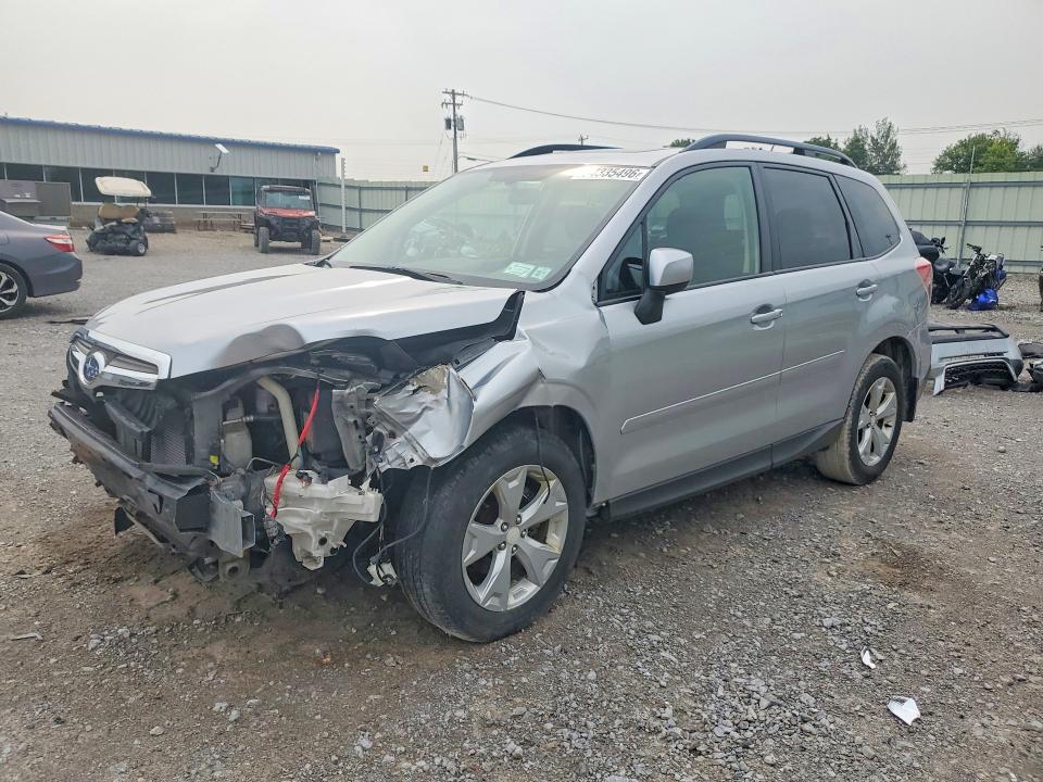SUBARU FORESTER 2015 with VIN JF2SJADCXFH526194 - Photo from auction