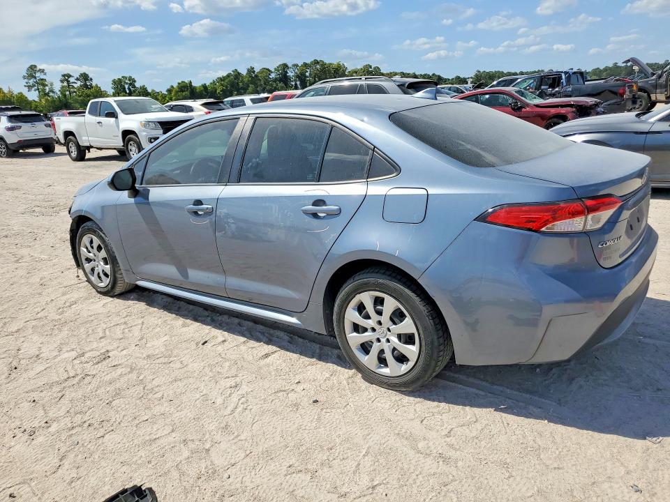 Photo 2 from auction – 2021 TOYOTA COROLLA with VIN 5YFEPMAE2MP201560