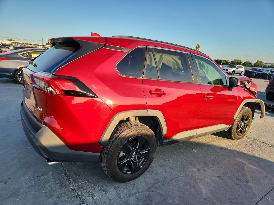 صورة رقم 3 من المزاد - 2019 TOYOTA RAV4 مع VIN 2T3W1RFV2KC016473
