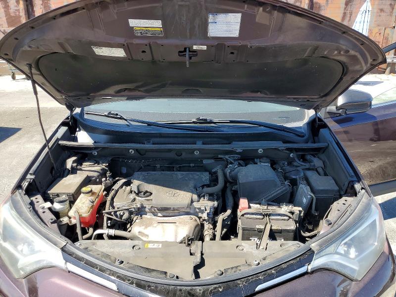 Photo 11 from auction – 2018 TOYOTA RAV4 with VIN 2T3ZFREVXJW522260