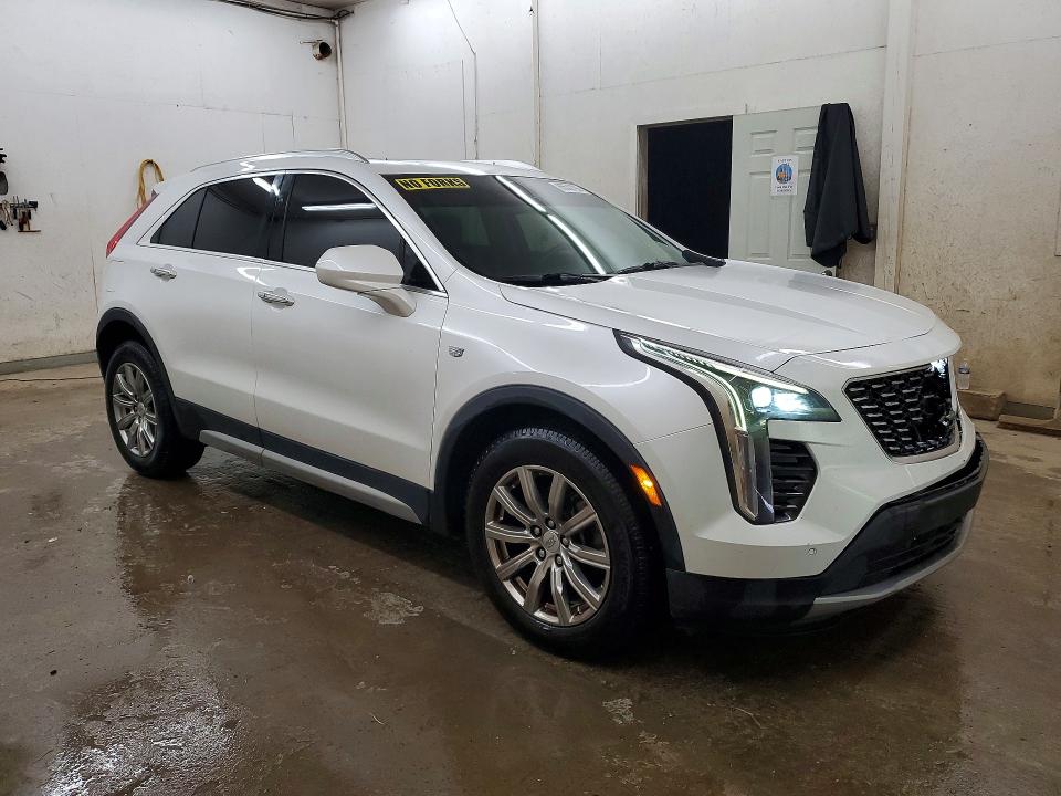 Photo 4 from auction – 2019 CADILLAC XT4 with VIN 1GYFZCR4XKF176443