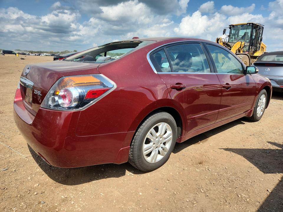 Photo 3 from auction – 2010 NISSAN ALTIMA with VIN 1N4AL2AP0AC164258