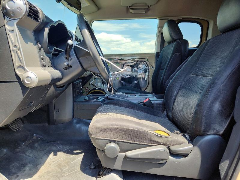 Photo 7 from auction – 2011 TOYOTA FJ CRUISER with VIN JTEZU4BF5BK011292