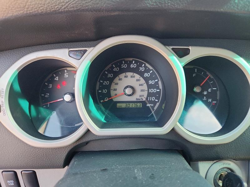 Photo 9 from auction – 2005 TOYOTA 4RUNNER with VIN JTEZU14R050045145