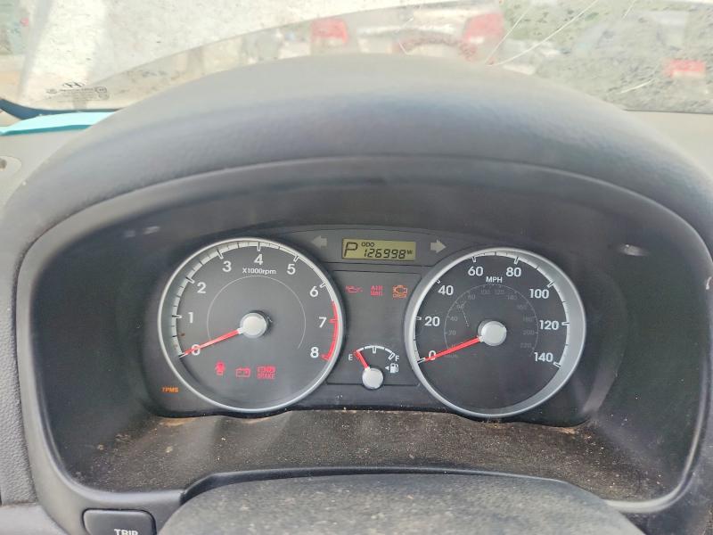 Photo 9 from auction – 2010 HYUNDAI ACCENT with VIN KMHCM3AC7AU184998