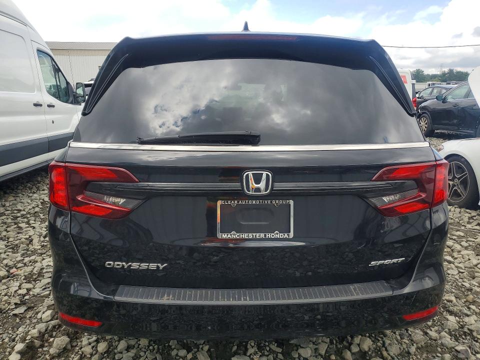 Photo 6 from auction – 2023 HONDA ODYSSEY with VIN 5FNRL6H78PB012105