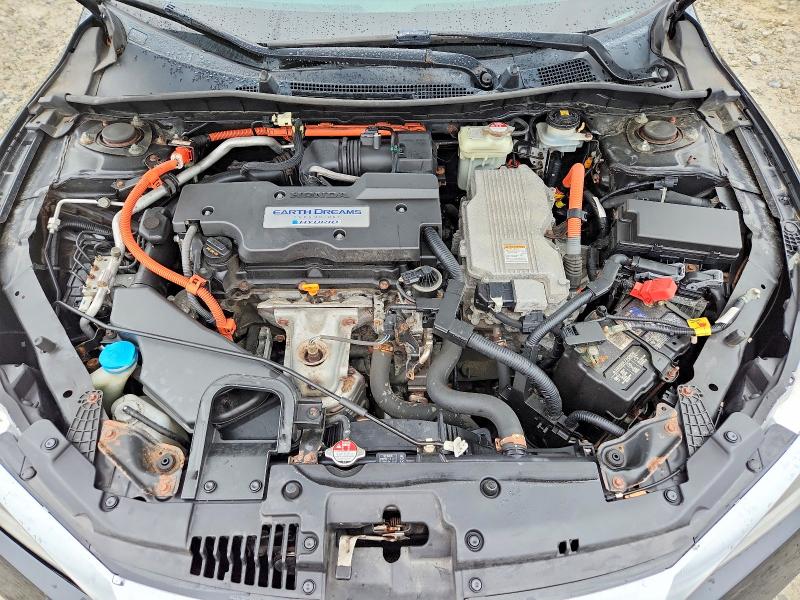 Photo 11 from auction – 2017 HONDA ACCORD with VIN JHMCR6F56HC003857