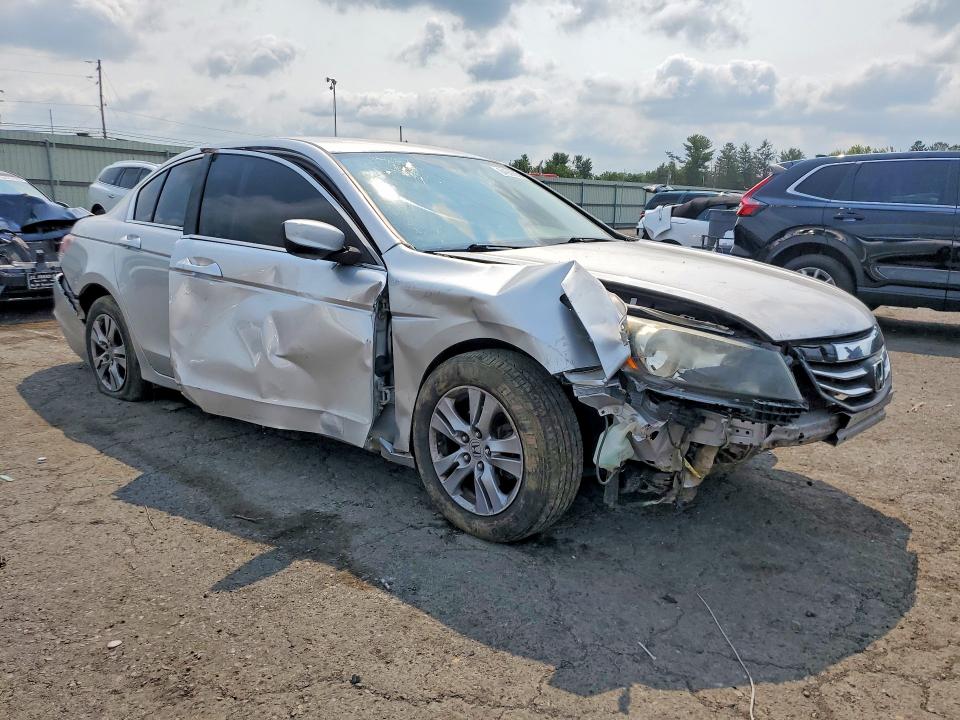 Photo 4 from auction – 2012 HONDA ACCORD with VIN 1HGCP2F65CA023080