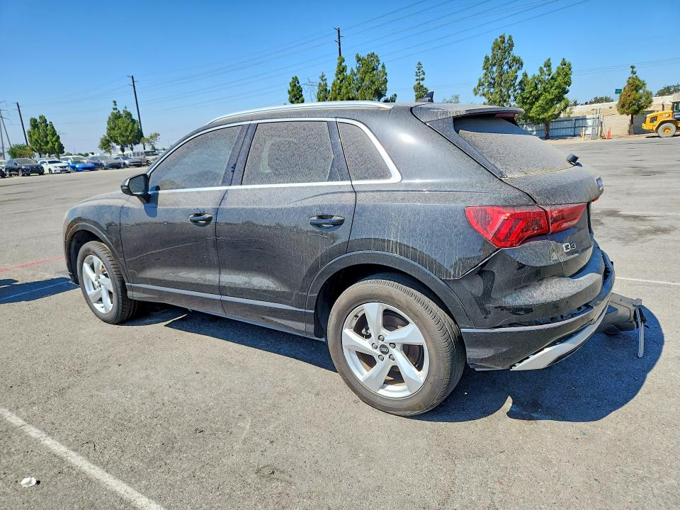Photo 2 from auction – 2021 AUDI Q3 with VIN WA1AUCF3XM1132169