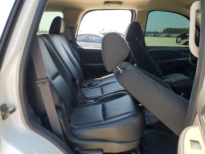 Photo 11 from auction – 2013 CHEVROLET TAHOE with VIN 1GNLC2E02DR213503