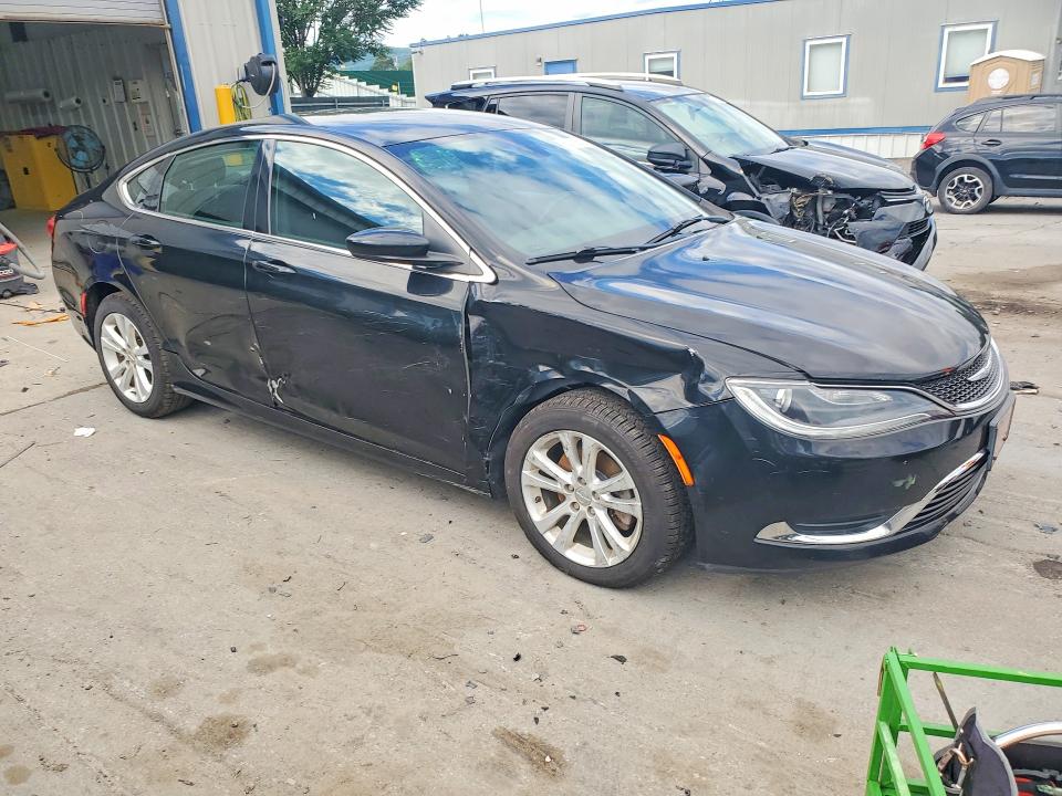 Photo 4 from auction – 2016 CHRYSLER 200 with VIN 1C3CCCAB8GN159792