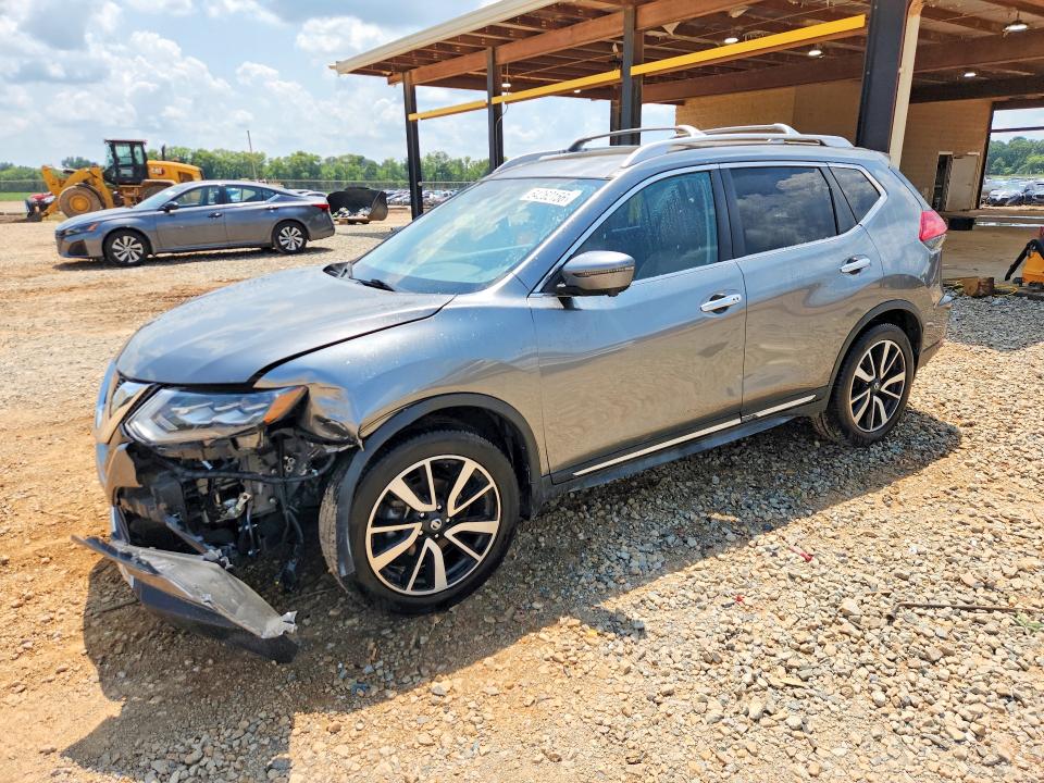 NISSAN ROGUE 2017 with VIN JN8AT2MT2HW148949 - Photo from auction