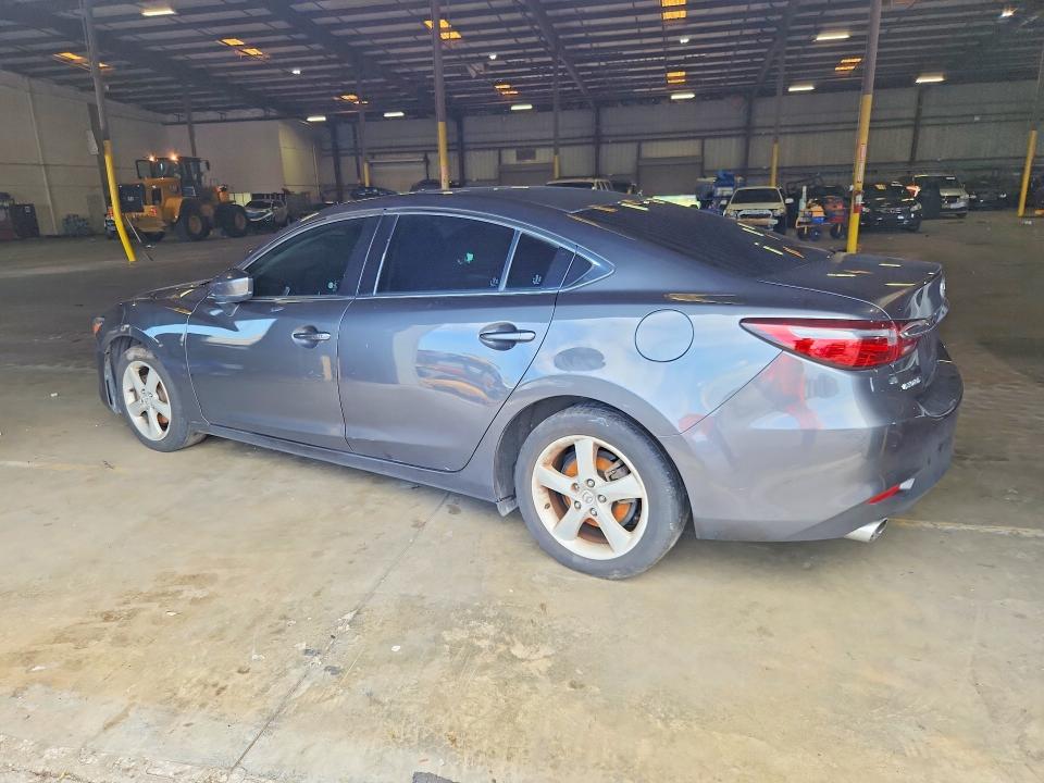 Photo 2 from auction – 2018 MAZDA 6 with VIN JM1GL1UM3J1327173
