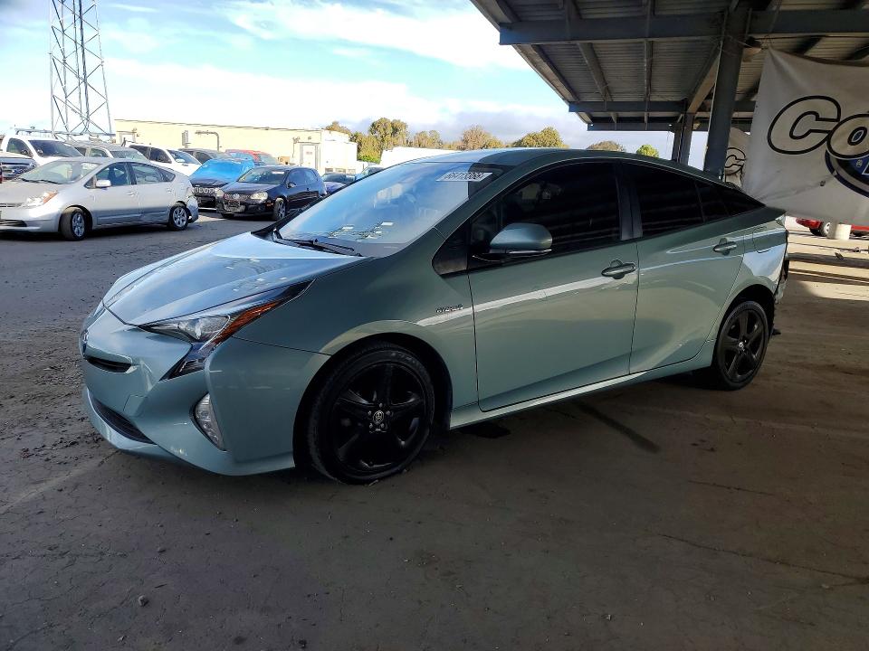 TOYOTA PRIUS 2016 with VIN JTDKARFU8G3008652 - Photo from auction