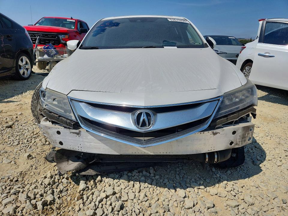 Photo 5 from auction – 2018 ACURA ILX with VIN 19UDE2F76JA001203