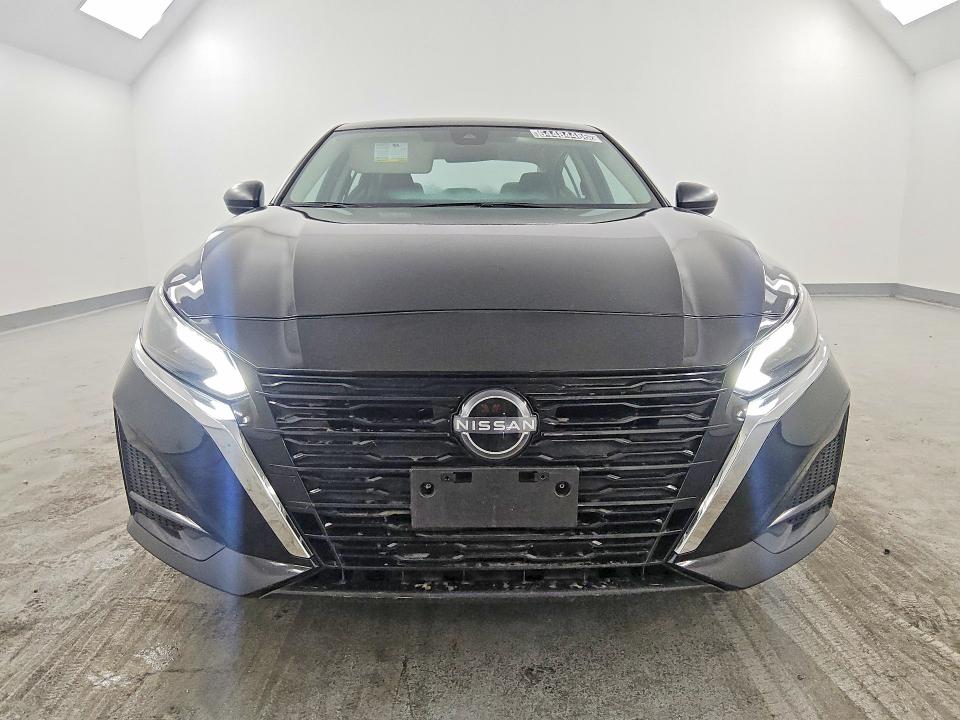 Photo 5 from auction – 2025 NISSAN ALTIMA with VIN 1N4BL4DV5SN323257