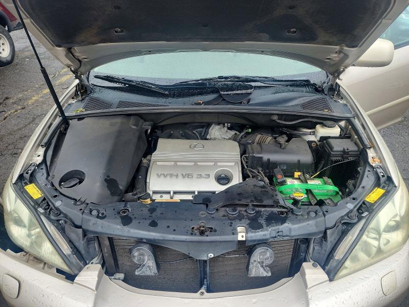 Photo 12 from auction – 2005 LEXUS RX with VIN 2T2HA31U95C079972