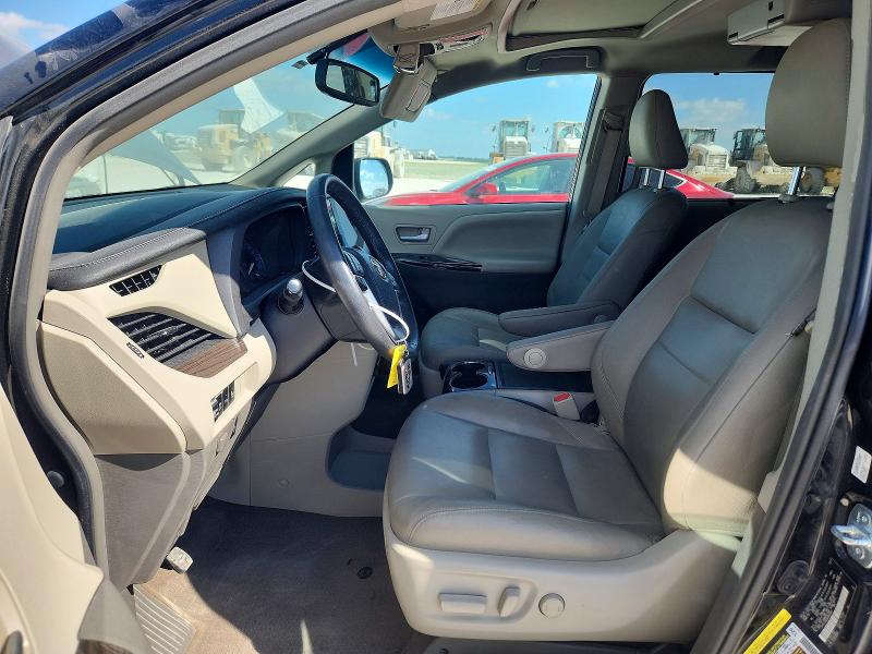 Zdjęcie 7 z aukcji – 2017 TOYOTA SIENNA z VIN 5TDYZ3DC8HS845685