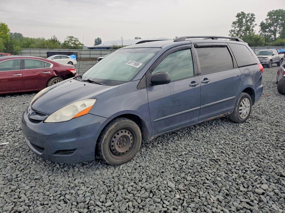 TOYOTA SIENNA 2008 with VIN 5TDZK23C28S188211 - Photo from auction