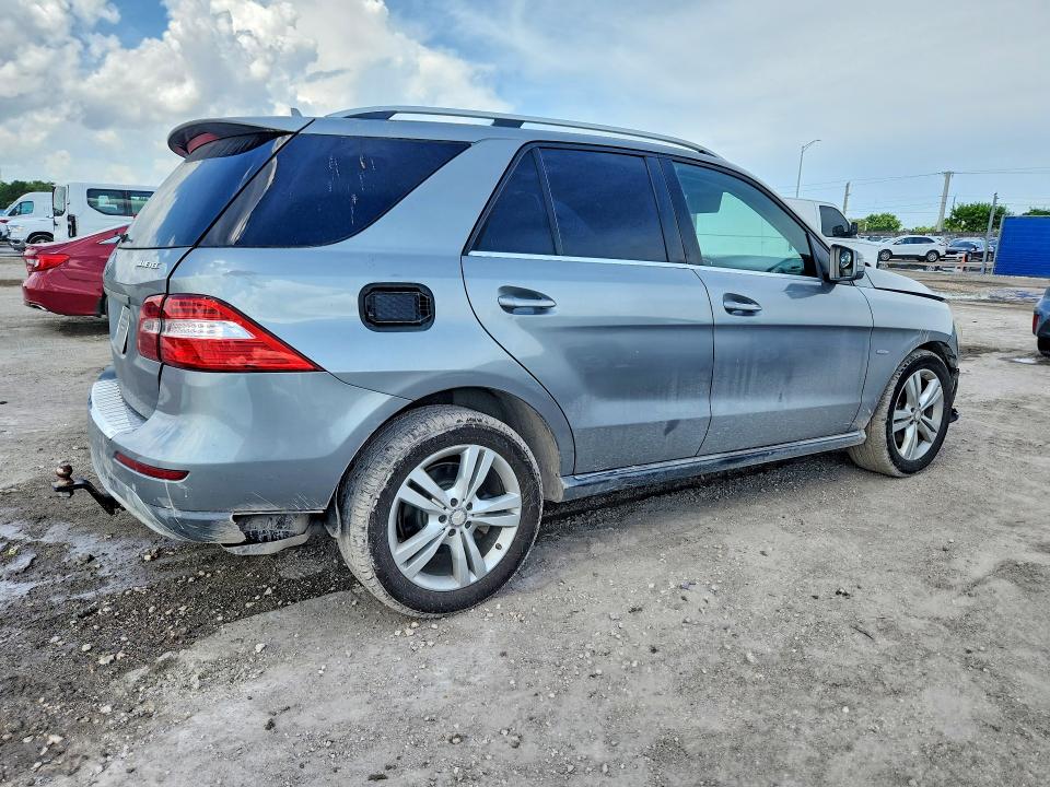 Снимка 3 от търг – 2012 MERCEDES-BENZ ML с VIN 4JGDA2EB6CA050626