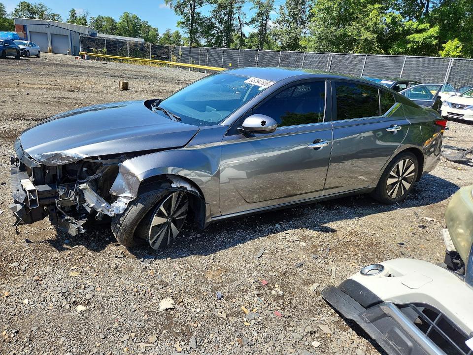 NISSAN ALTIMA 2022 with VIN 1N4BL4DV1NN347530 - Photo from auction