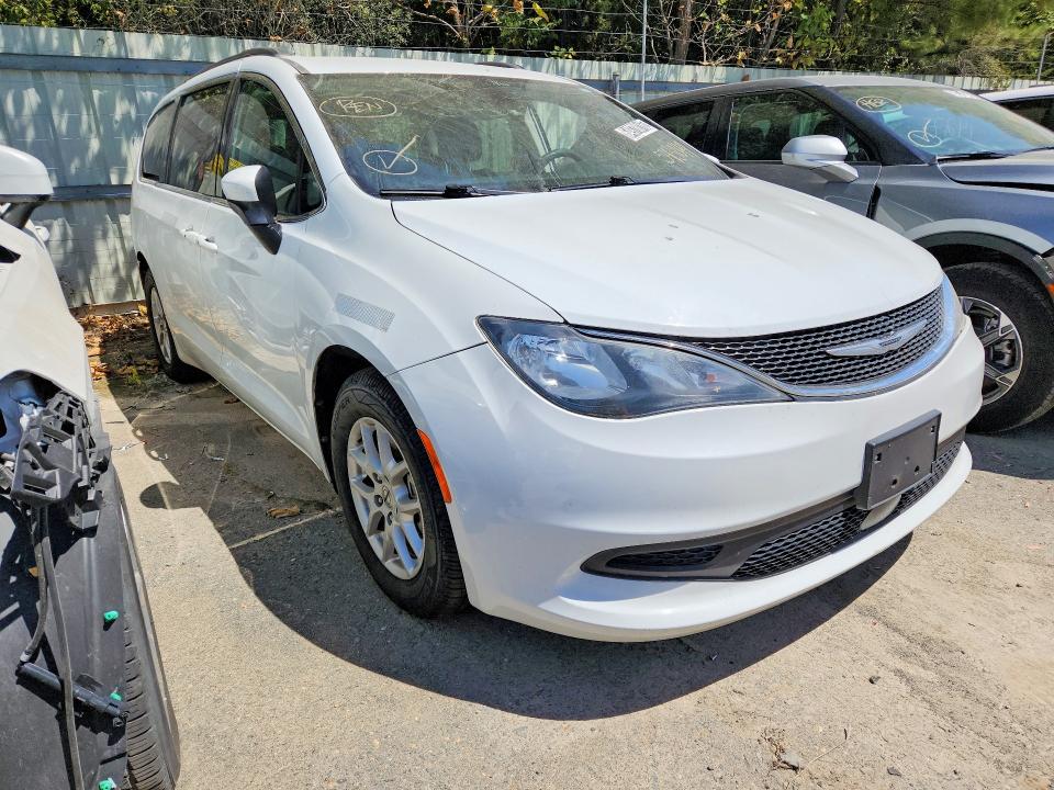 Photo 4 from auction – 2021 CHRYSLER VOYAGER with VIN 2C4RC1DG5MR543044
