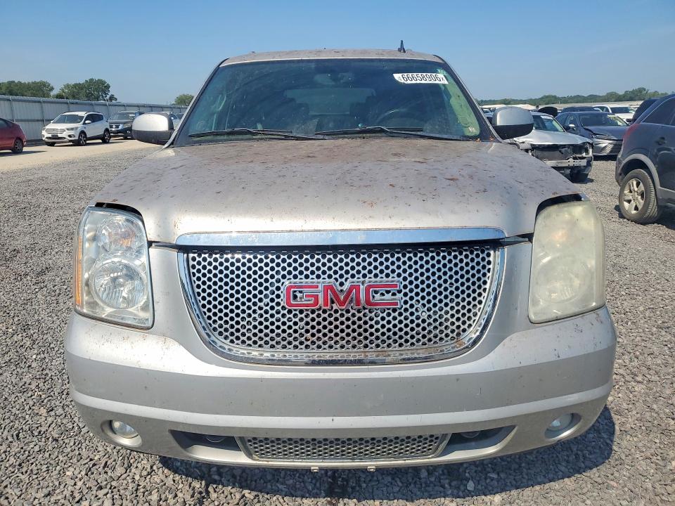 Photo 5 from auction – 2010 GMC YUKON with VIN 1GKUKEEF1AR288232