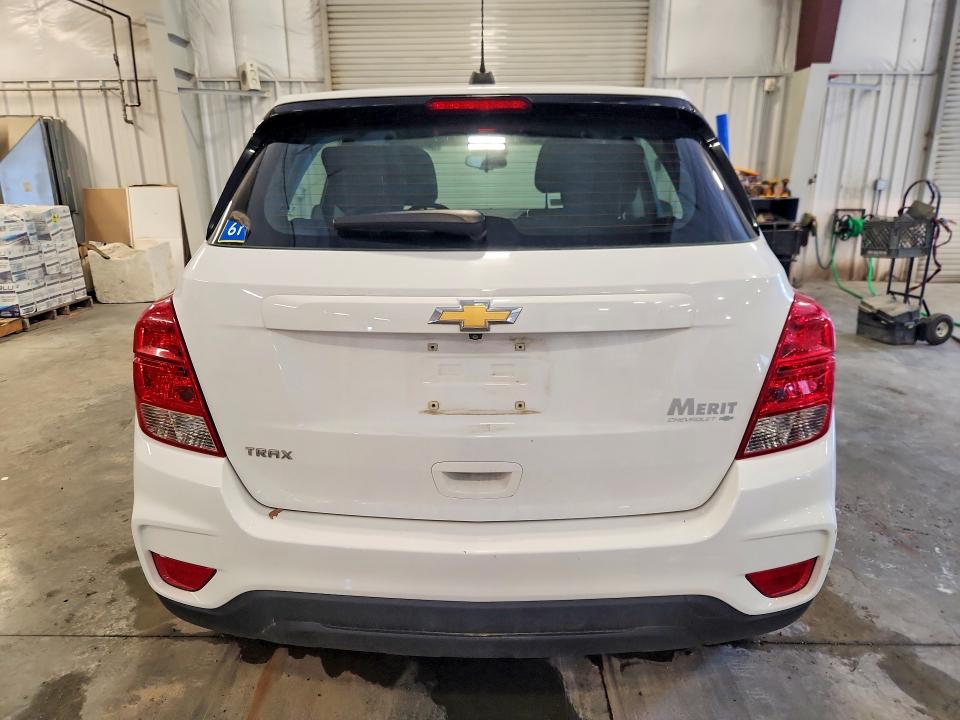 Photo 6 from auction – 2017 CHEVROLET TRAX with VIN KL7CJKSB2HB239518