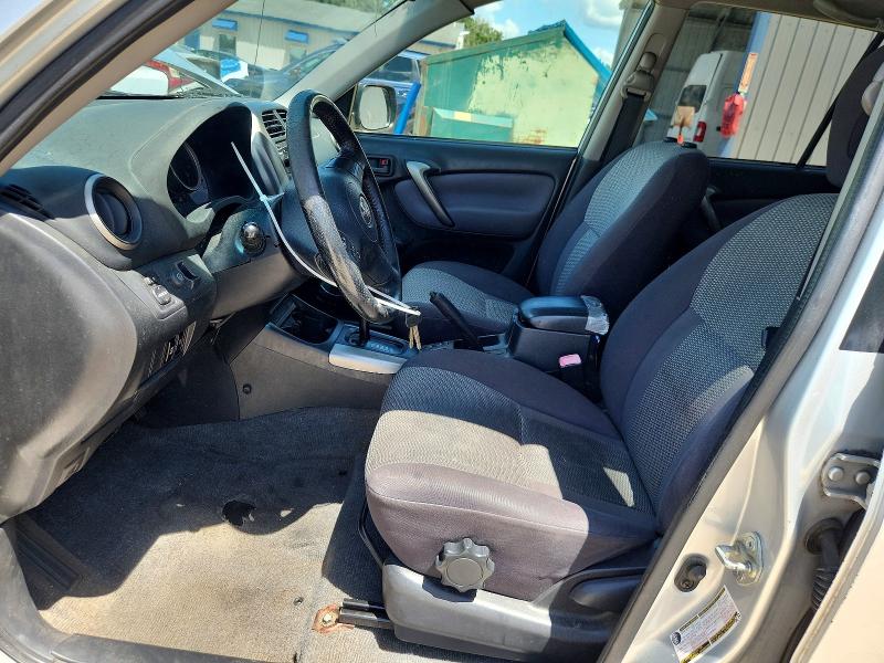 Photo 7 from auction – 2004 TOYOTA RAV4 with VIN JTEGD20V540026363
