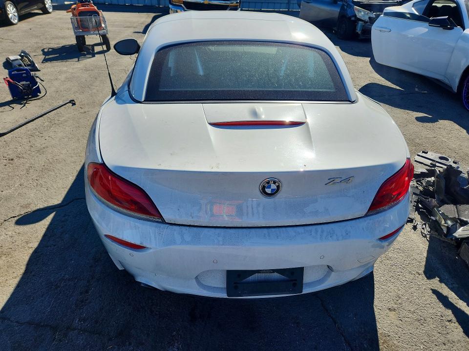 Фото 6 с аукциона – 2016 BMW Z4 с VIN WBALM1C52GE634936