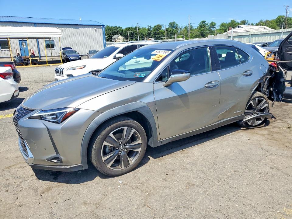 LEXUS UX 2021 with VIN JTHP9JBH7M2040906 - Photo from auction
