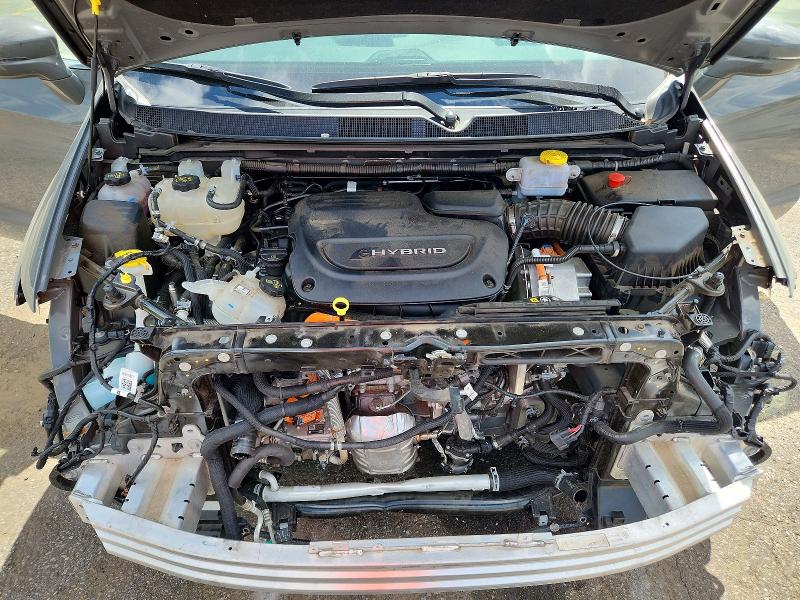 Photo 12 from auction – 2022 CHRYSLER PACIFICA with VIN 2C4RC1L75NR232801