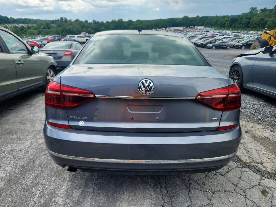 Photo 6 from auction – 2017 VOLKSWAGEN PASSAT with VIN 1VWAT7A33HC030209