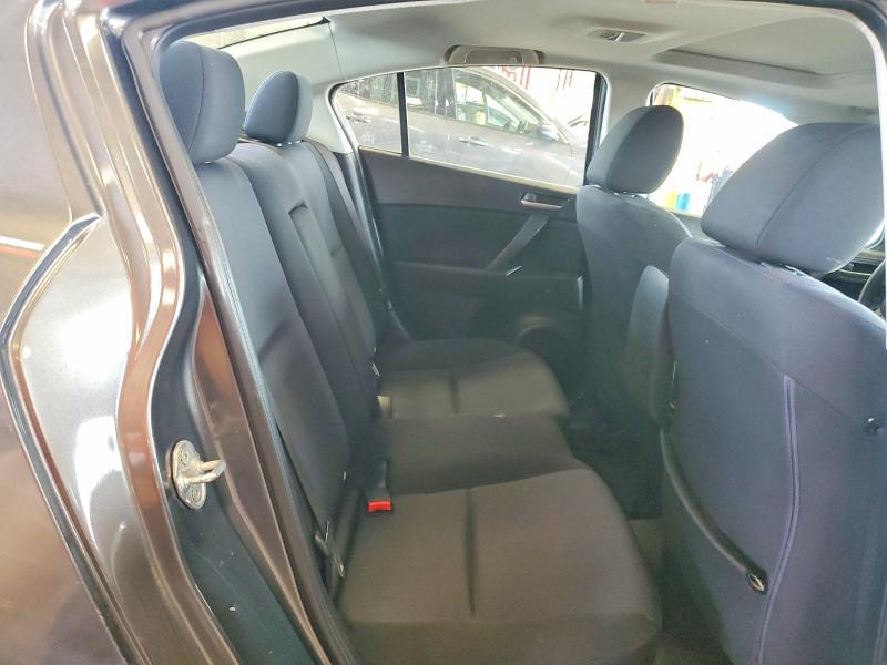 Photo 11 from auction – 2011 MAZDA 3 with VIN JM1BL1VFXB1375572